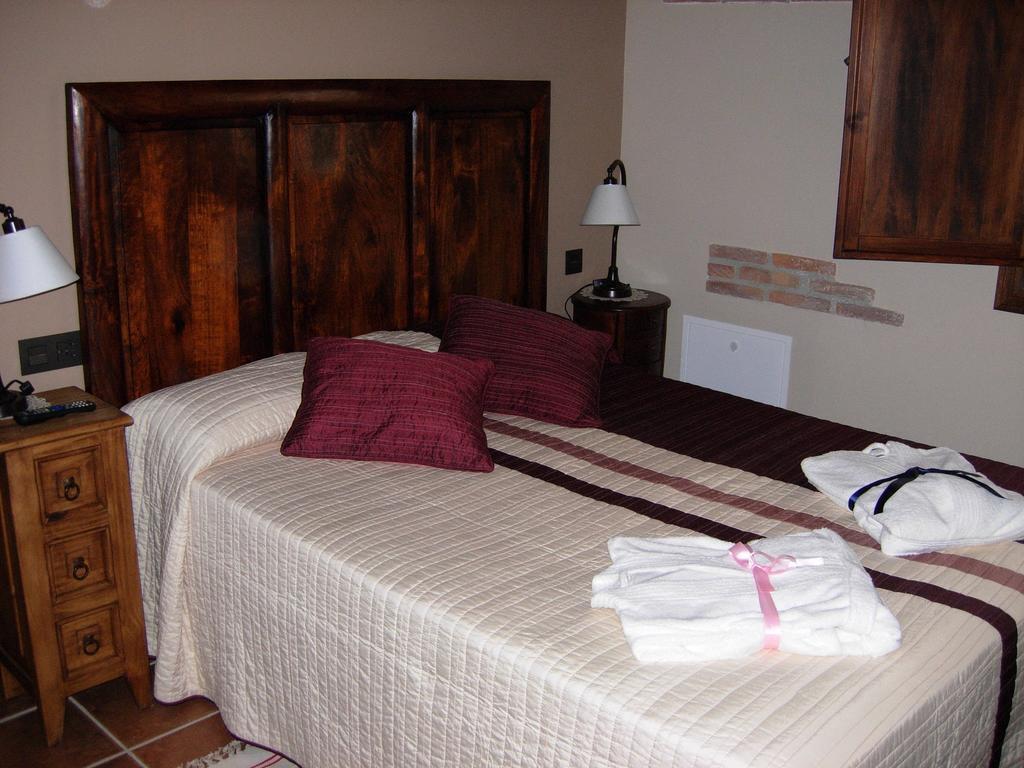 Hotel Rural El Horno De Aliaga 部屋 写真