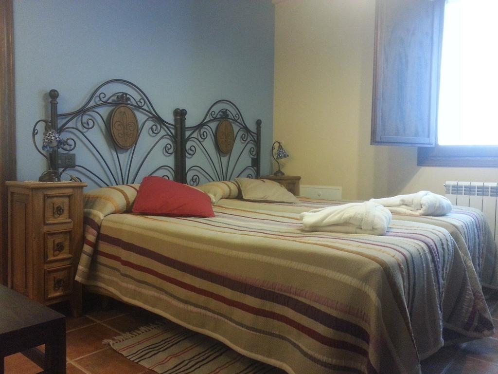 Hotel Rural El Horno De Aliaga 部屋 写真